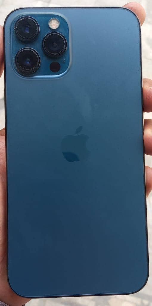 Apple iPhone 12 Pro Max 4