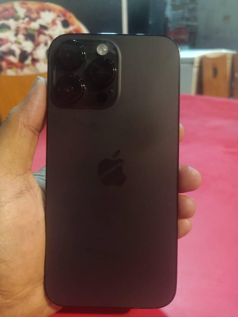 Apple iPhone 14 Pro Max 0