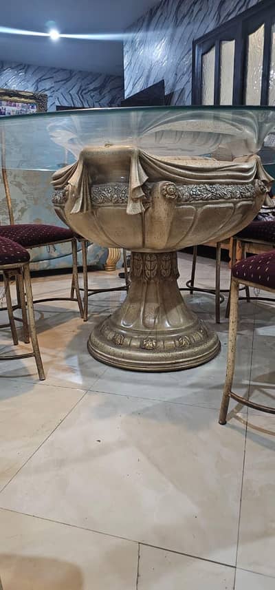 dinning table