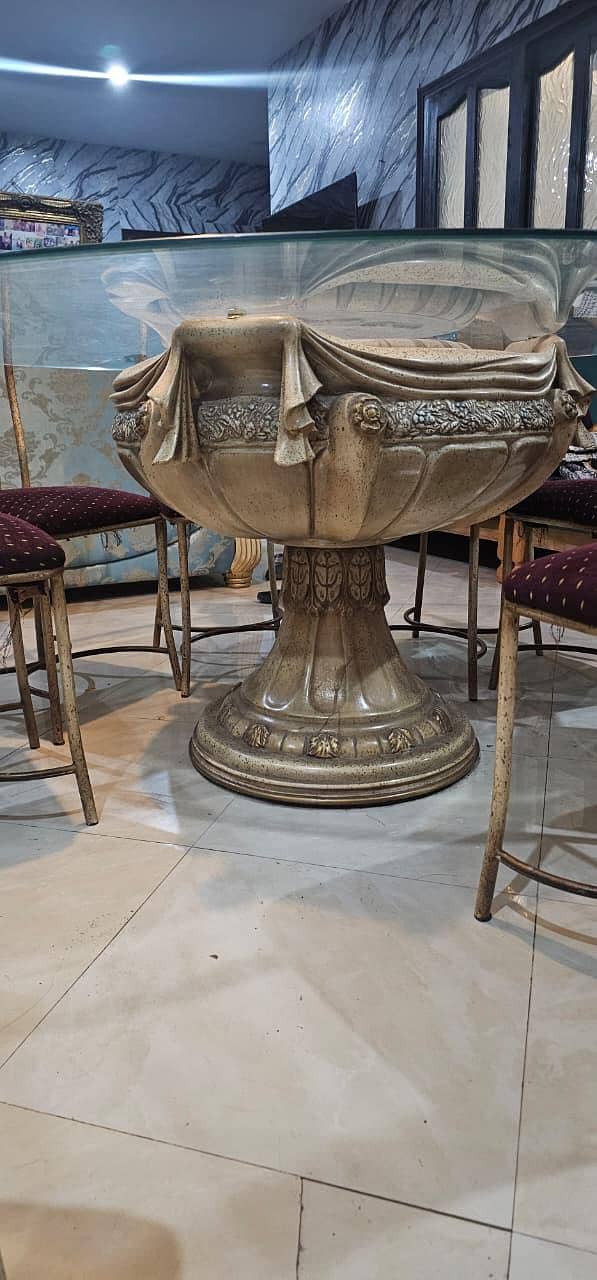 dinning table 0