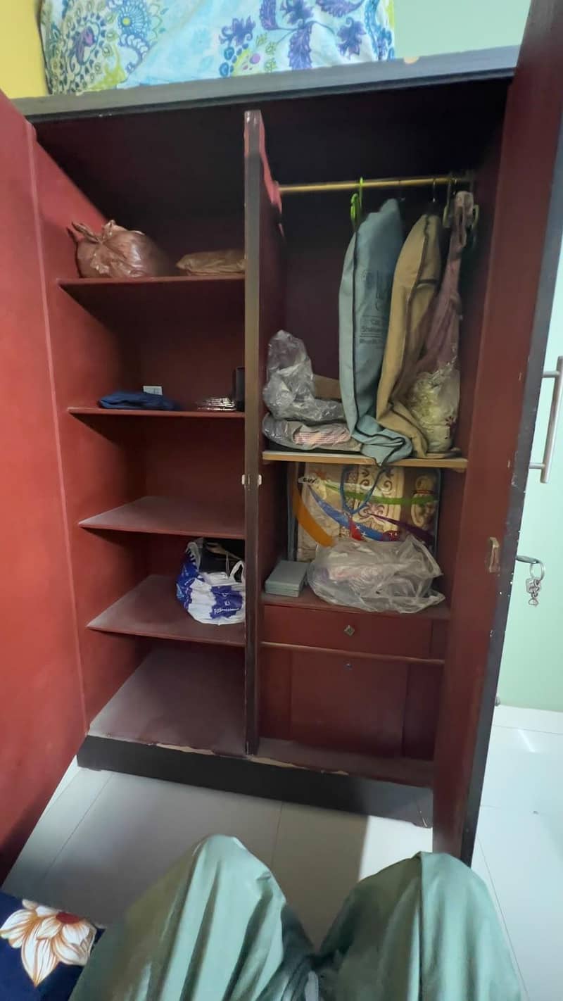 Wardrobe 2 door 2