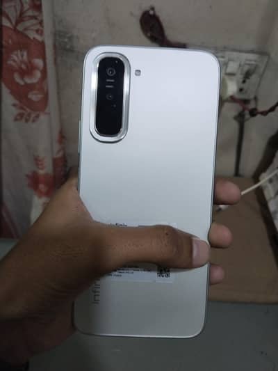 infinix hot 70 pro