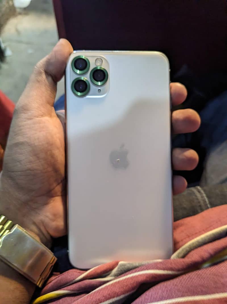 Apple iPhone 11 Pro Max 0