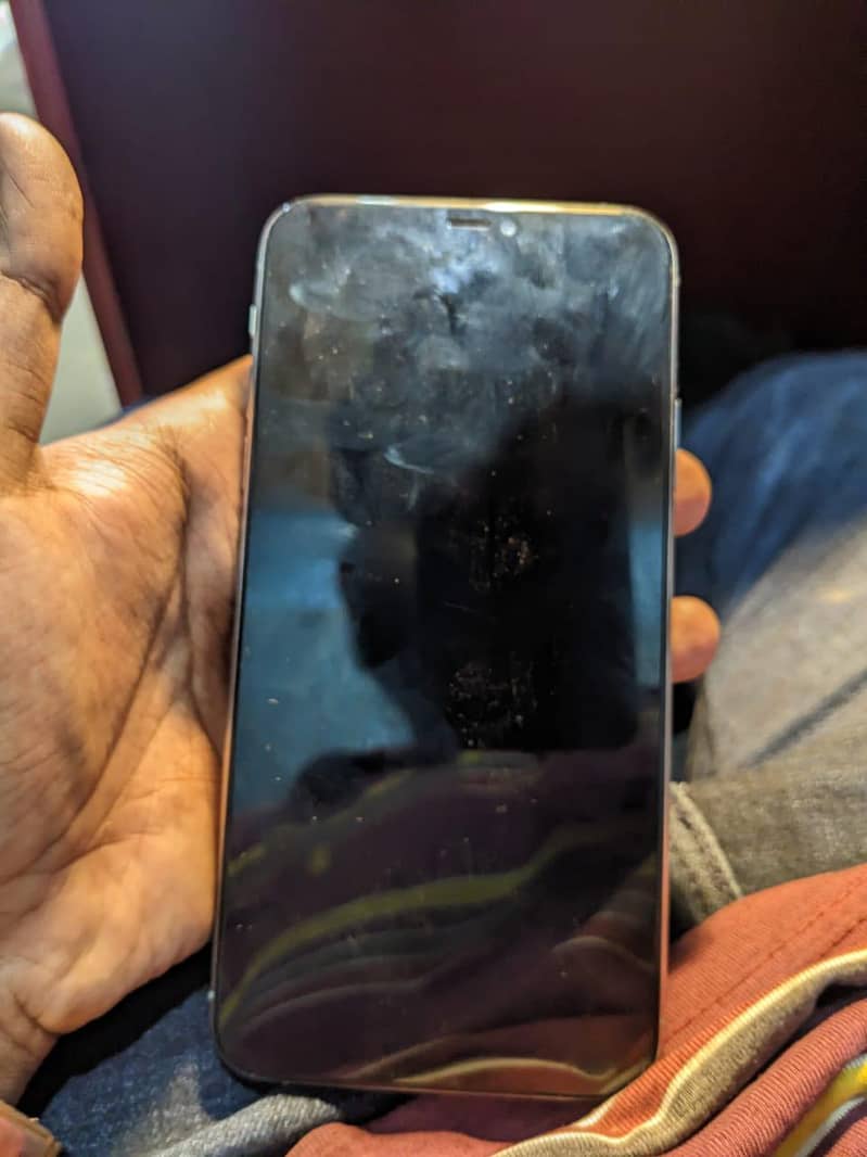 Apple iPhone 11 Pro Max 5
