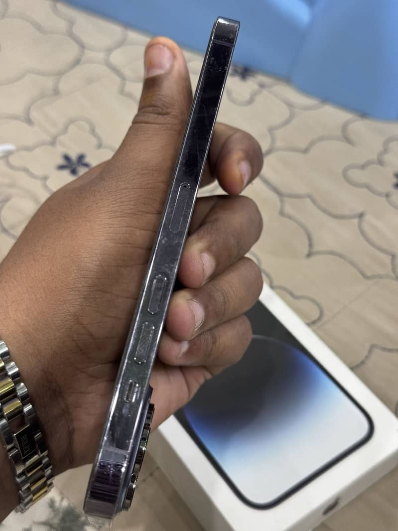 Apple iPhone 14 Pro Max 3