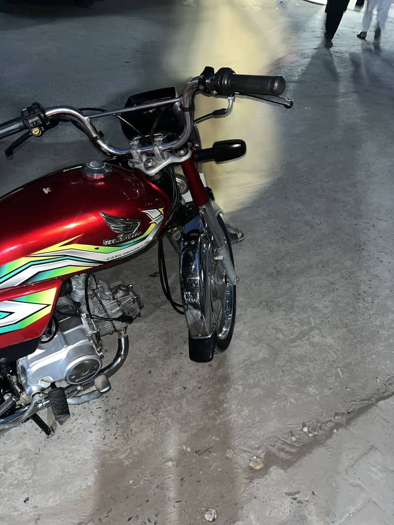 Honda CD70 0