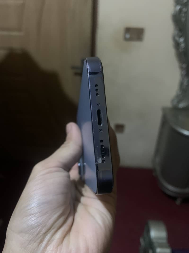 Apple iPhone 13 Pro 3