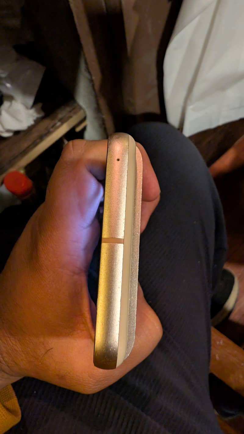 Google Pixel 8 3