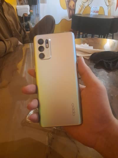OPPO Reno