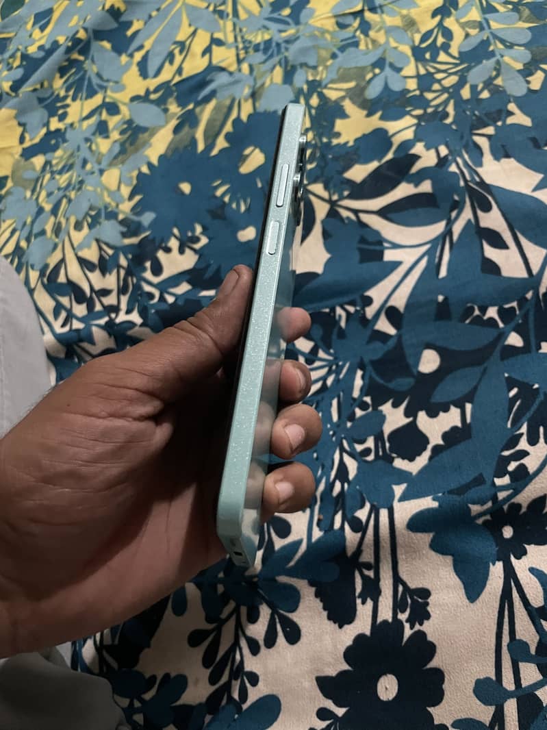 Realme C51 1