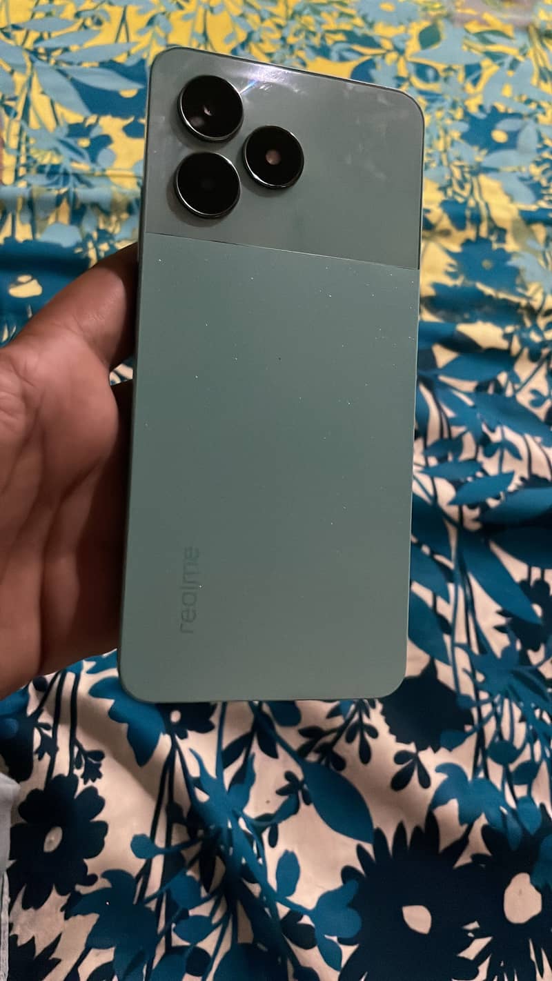 Realme C51 4