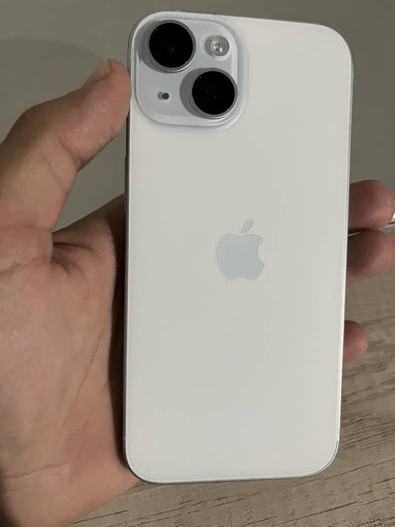 Apple iPhone 15 0