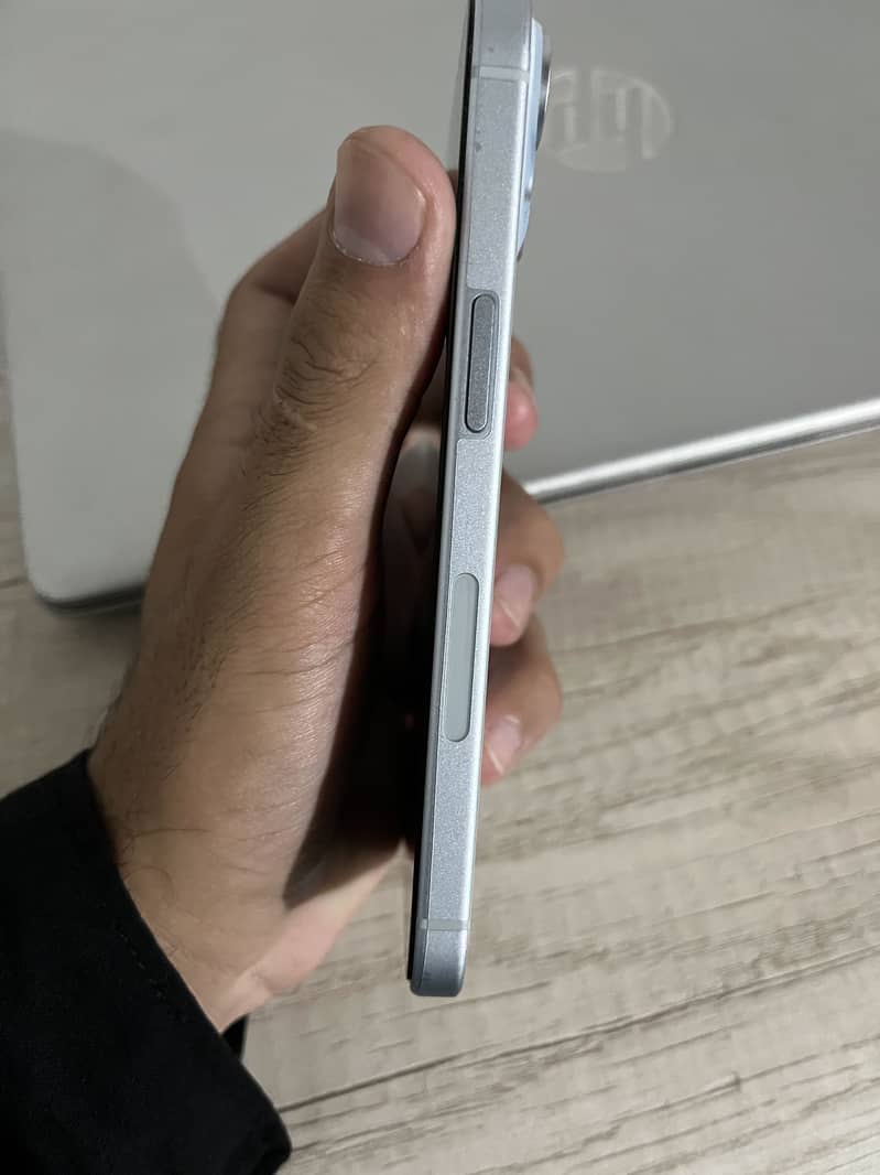 Apple iPhone 15 1