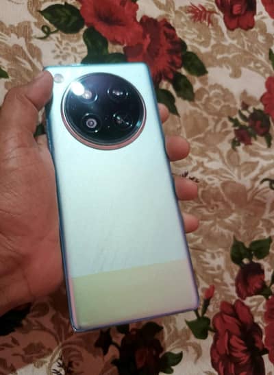 Infinix Zero 40