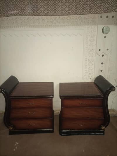 wooden bed