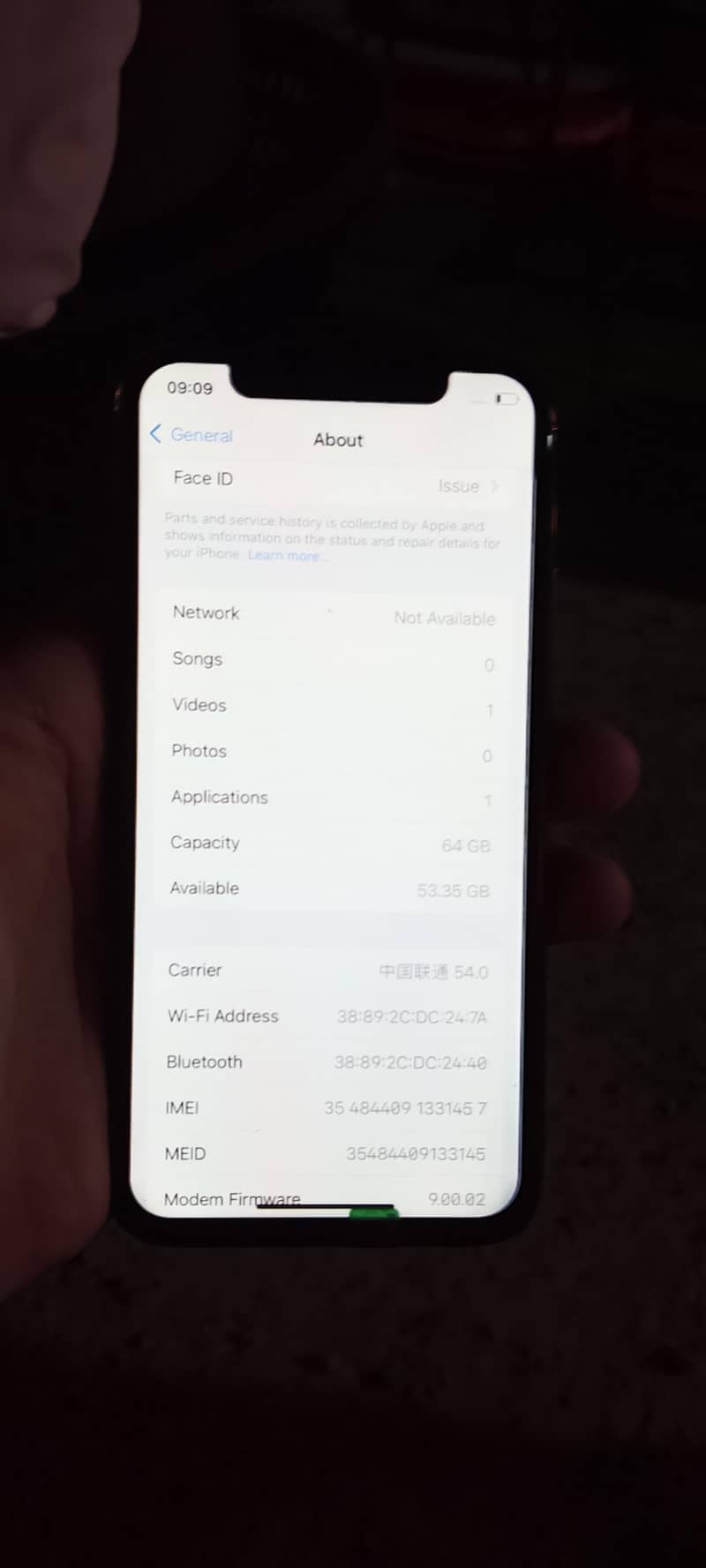 Apple iPhone X 4