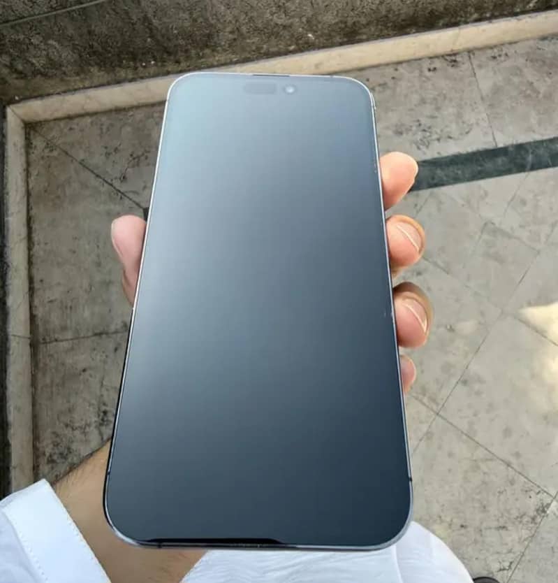 Apple iPhone 14 Pro Max 5