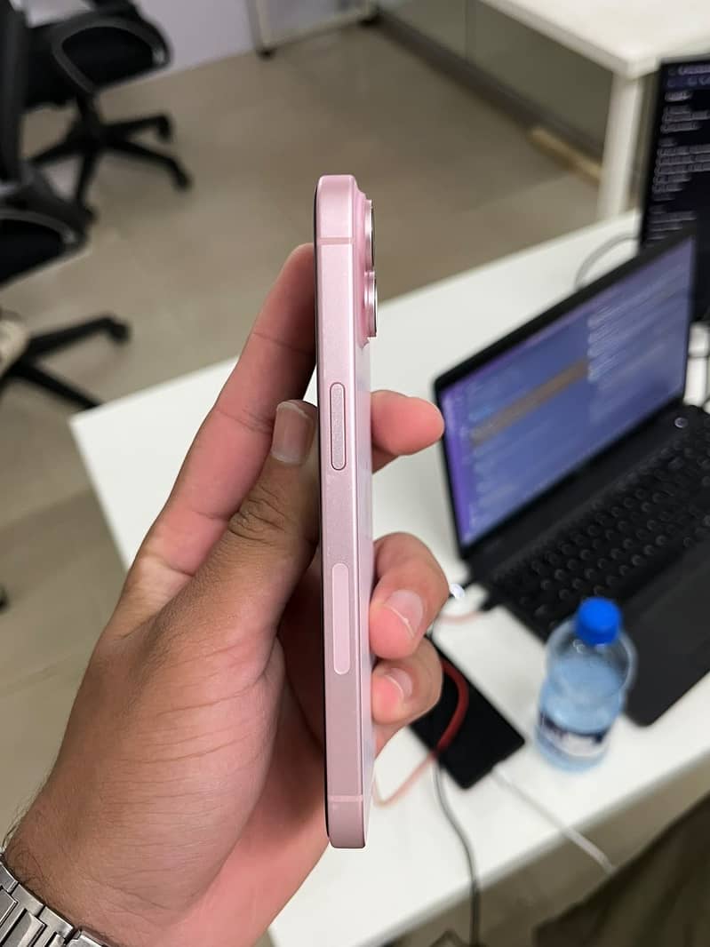 Apple iPhone 15 128GB | JV | 97% Health | With Box 1