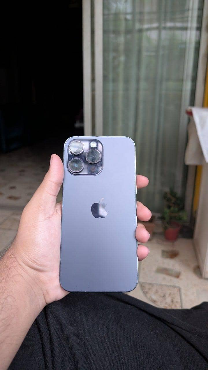 Apple iPhone 14 Pro Max 2