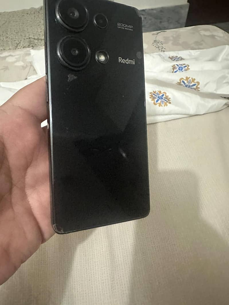 Xiaomi Redmi Note 13 Pro 1