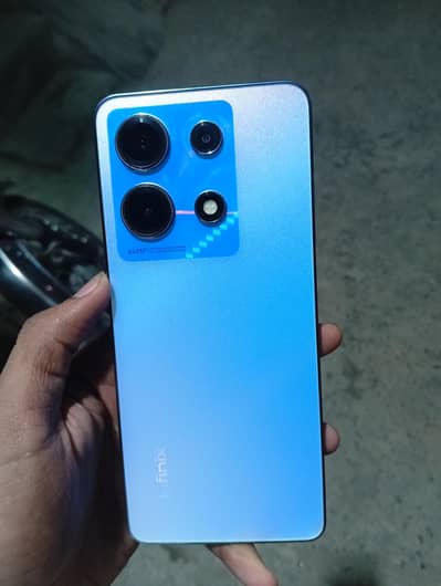 Infinix Note 30