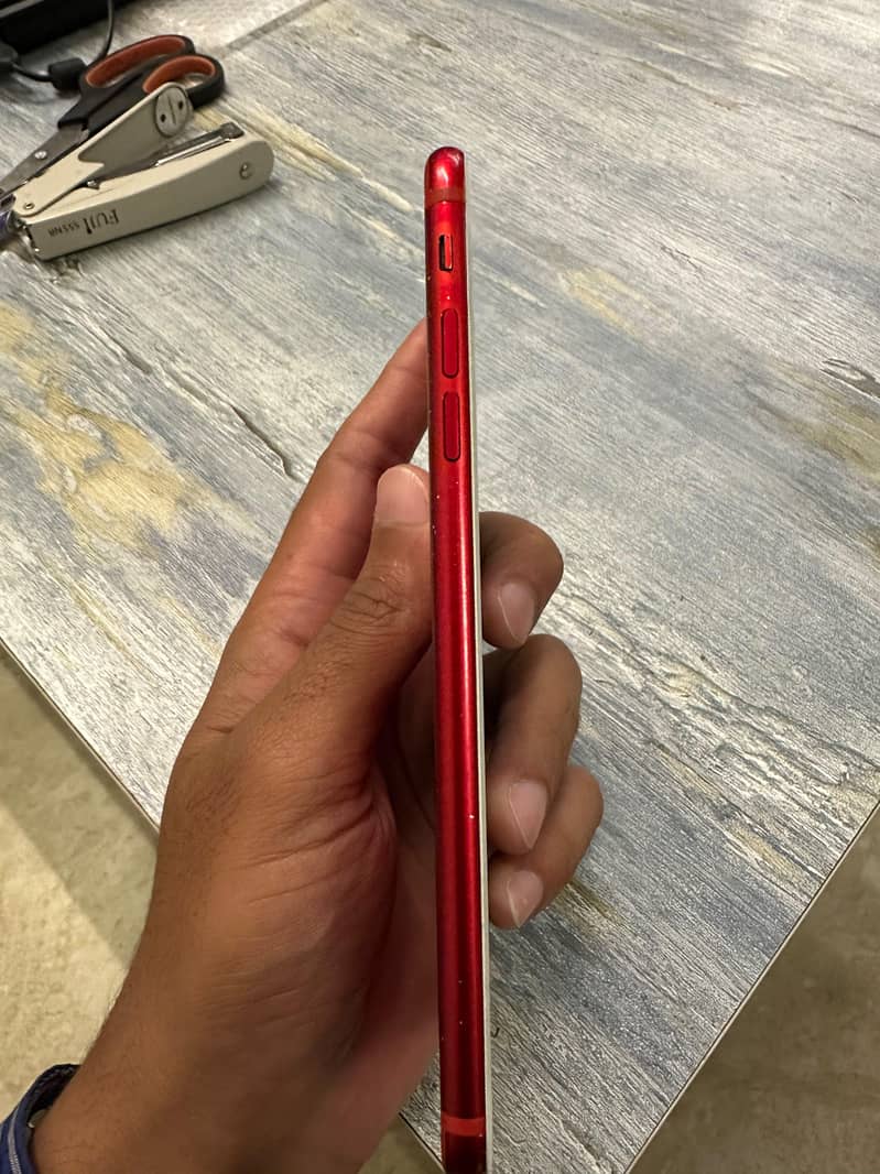 Apple iPhone 7 Plus 4