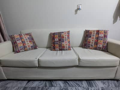 used 5 Seater sofa set available for sale