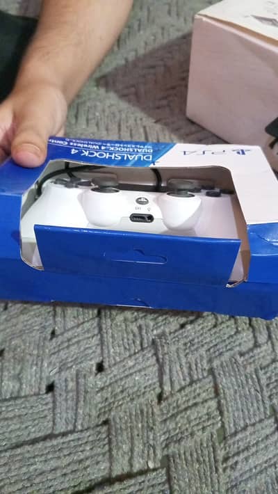 Sony PS4 Dual Shock Controller for sell brand new with box
