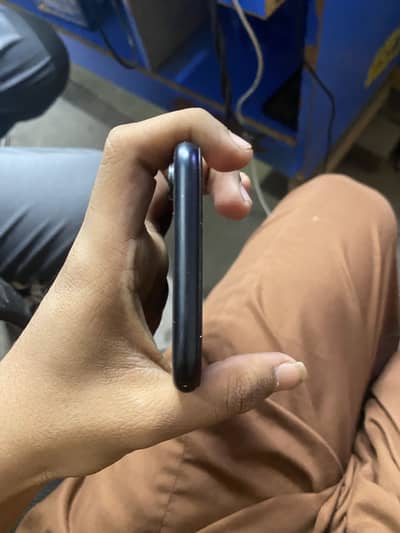 Apple iPhone XR