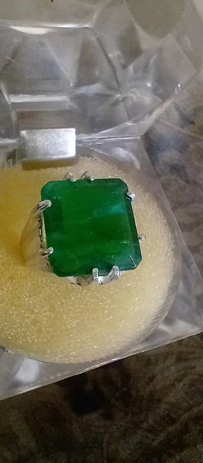 Chandi ring with stone
