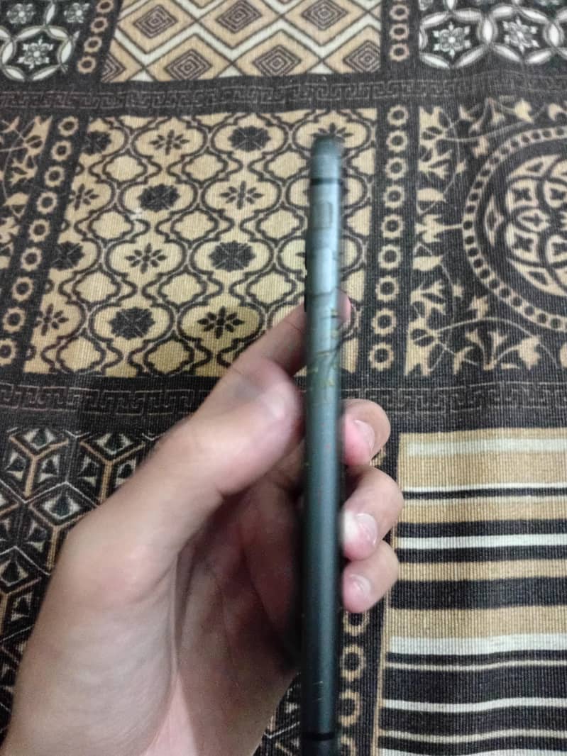 Apple iPhone 11 5