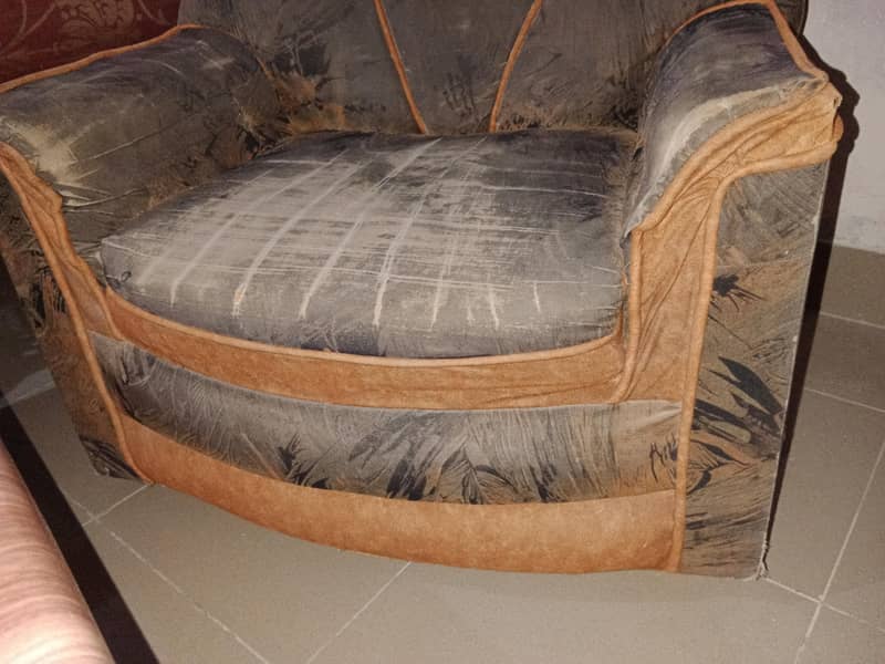 5 Seater Sofa set use 16