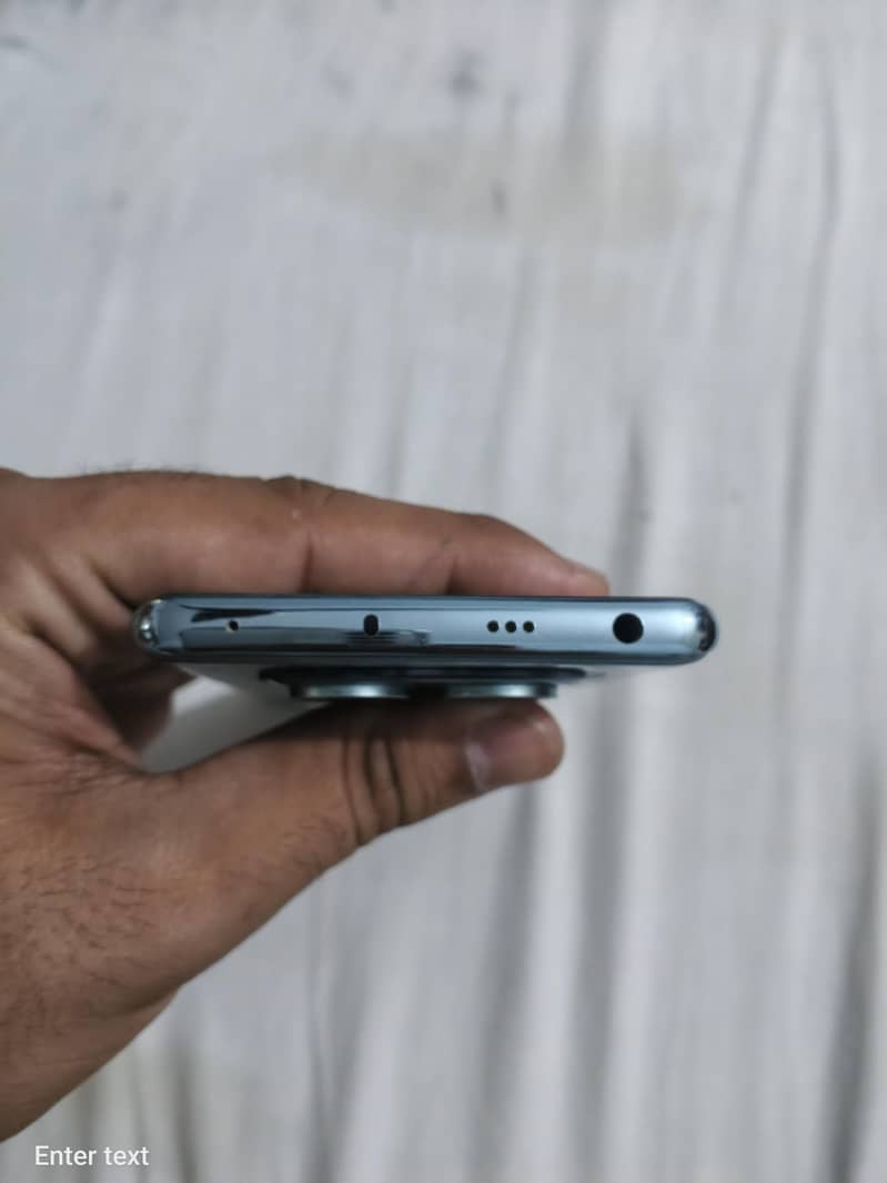 Xiaomi Redmi Note 14 Pro 3
