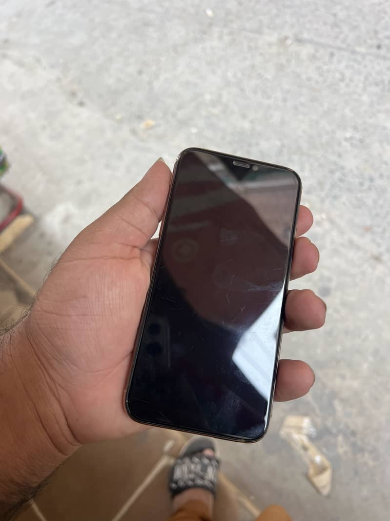 Apple iPhone XS 2