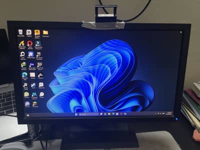 Dell 20" LED Monitor (Dell E2011H) – 10/10 Condition (No dot/shade)
