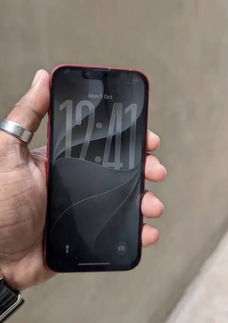 Apple iPhone 13 3