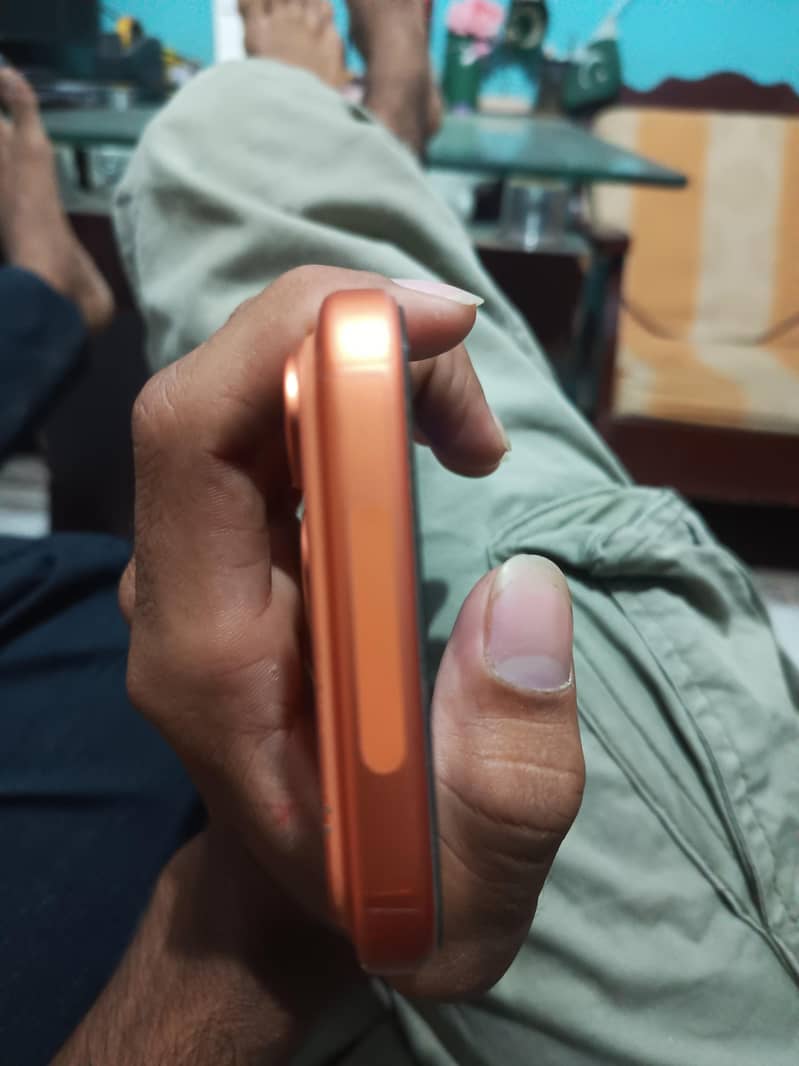 Apple iPhone 17 Pro Max 5