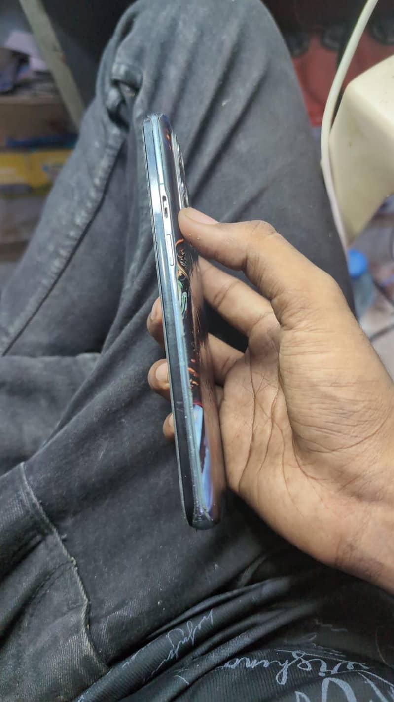 One Plus 9 Pro 1