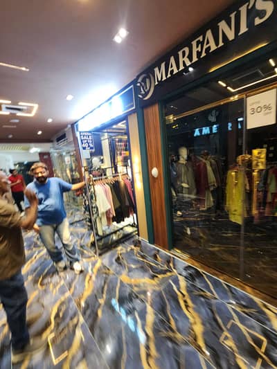 READY-TO-EARN BRAND NEW COMMERCIAL SHOPS Main Rashid Minhas Road, Karachi