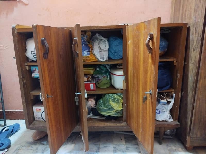 iron stand 4