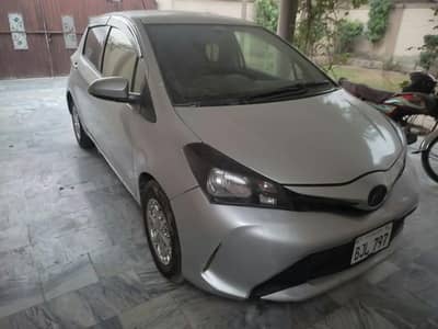 Toyota Vitz 2014