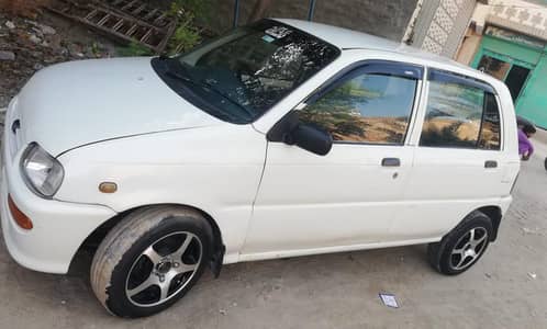 Daihatsu Cuore 2004