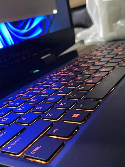Dell Alienware R1 M15 | Gaming Laptop | RTX | GTX | PC