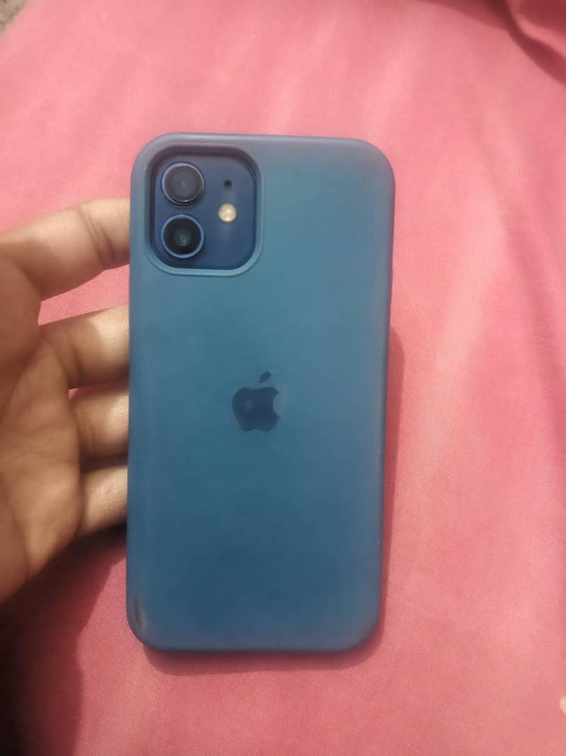 Apple iPhone 12 1