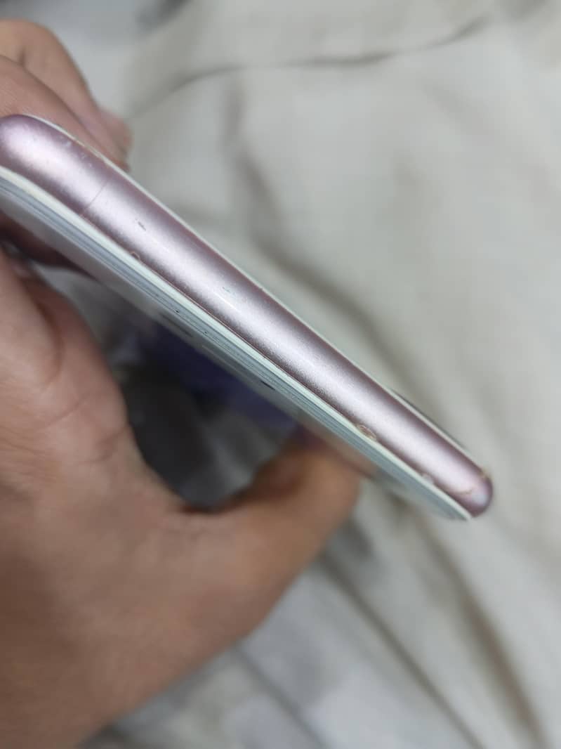 Apple iPhone 7 Plus 128 0