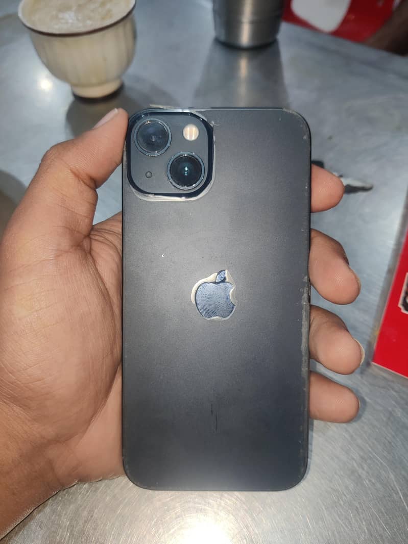 Apple iPhone 13 2