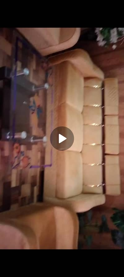 5 seaters sofa set with table-10/10 condition covers included