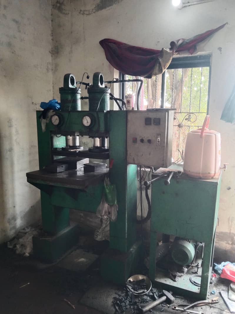 hydroloic press 1