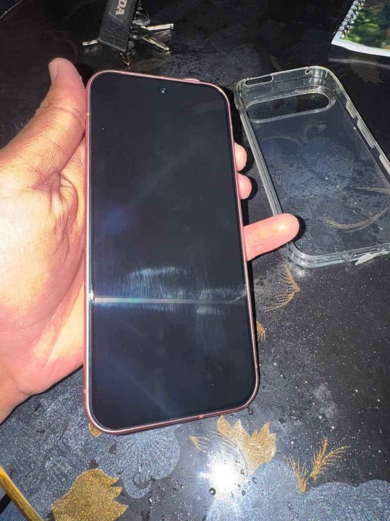 Google Pixel 9 6