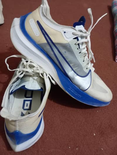 4 pair shoes high quality  . . different prices . . size 10  ha